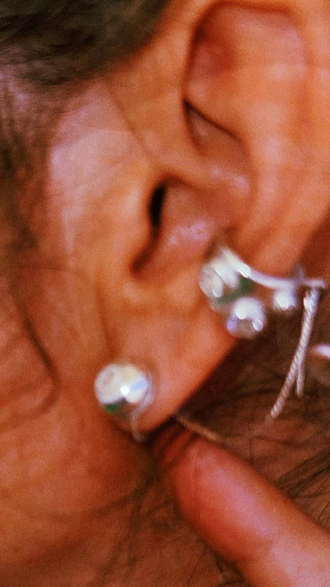 LÍO NIGHTS EARPIECE✨