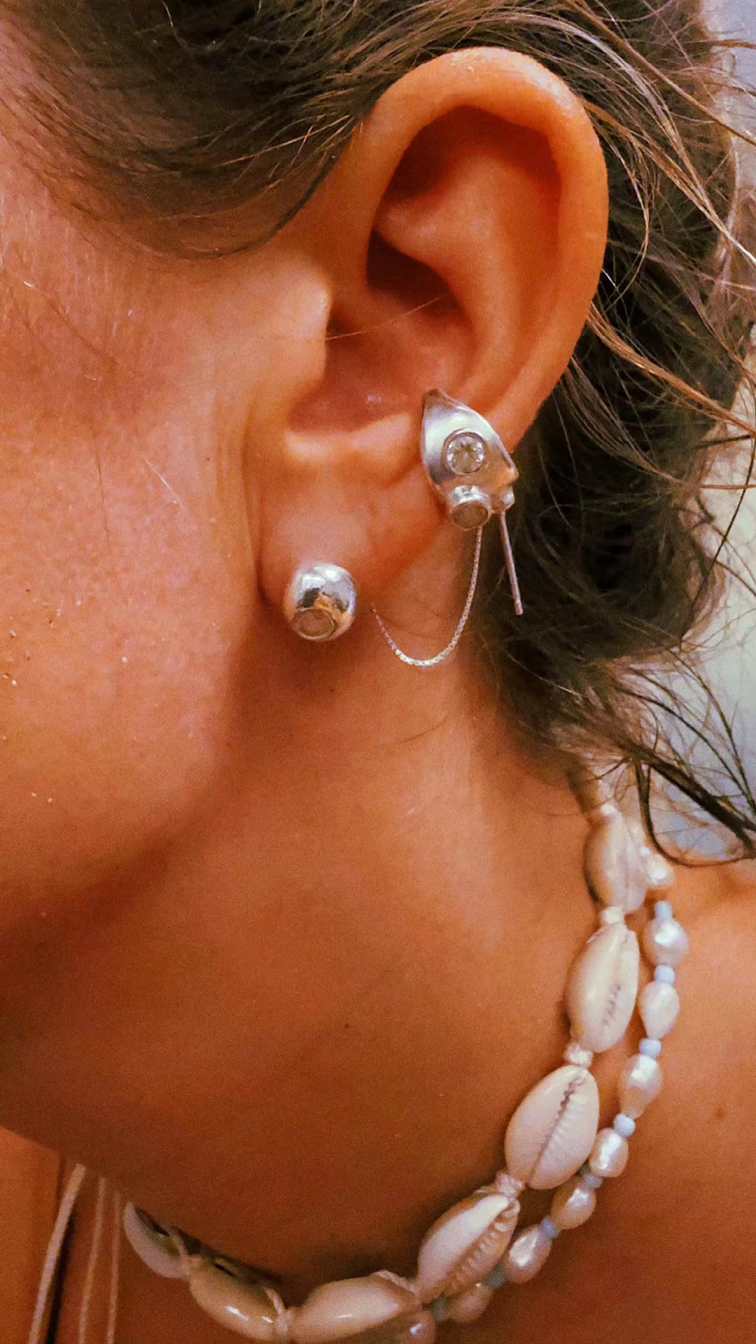 LÍO NIGHTS EARPIECE✨