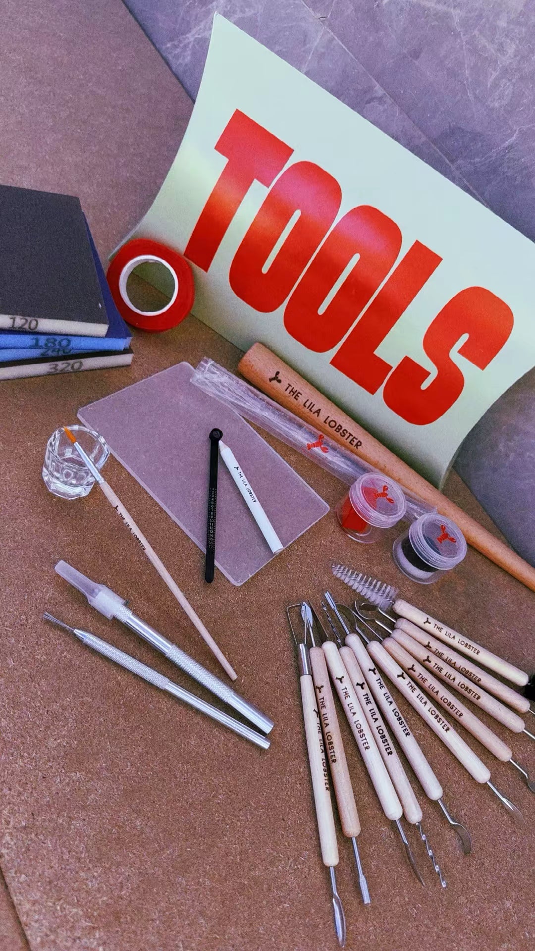 FREE TOOLGUIDE by THE LILA LOBSTER