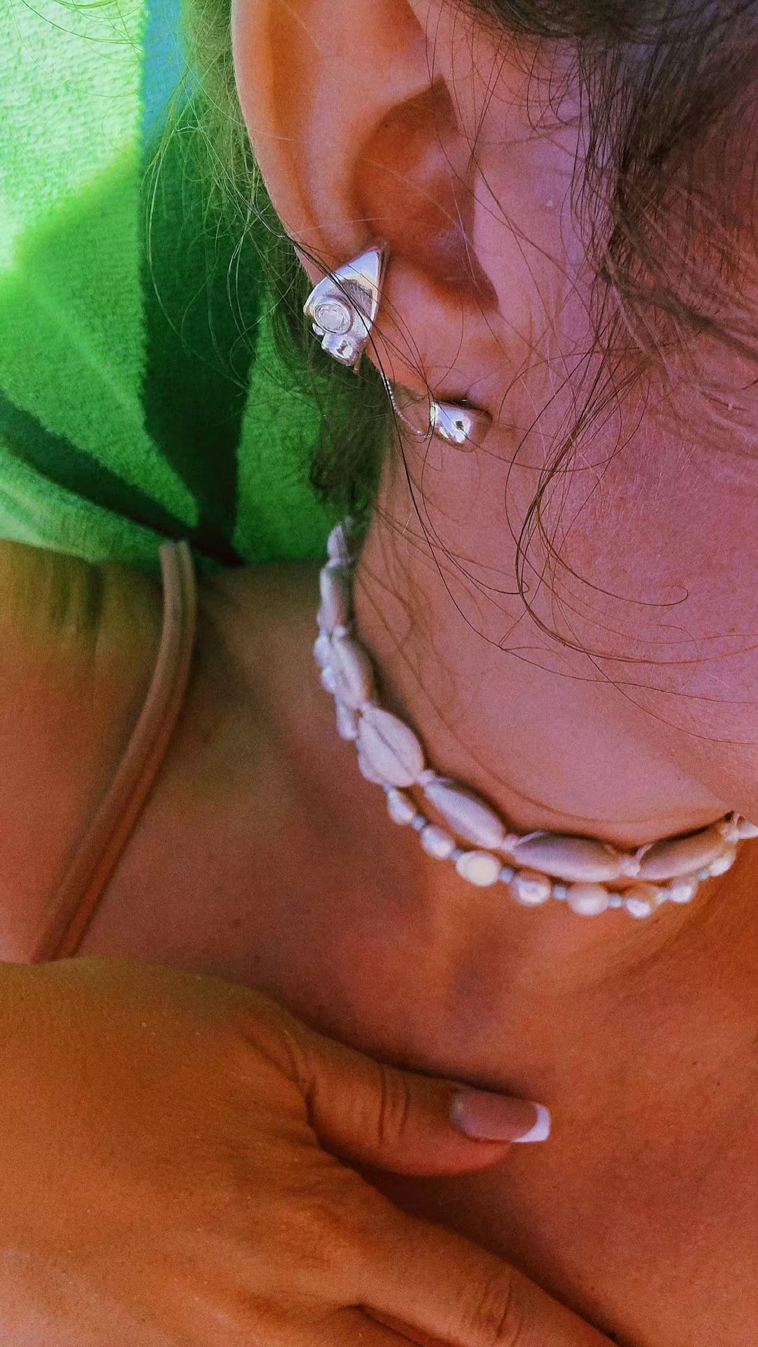 LÍO NIGHTS EARPIECE✨