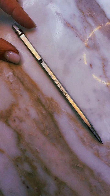 Engraver pen for silver clay