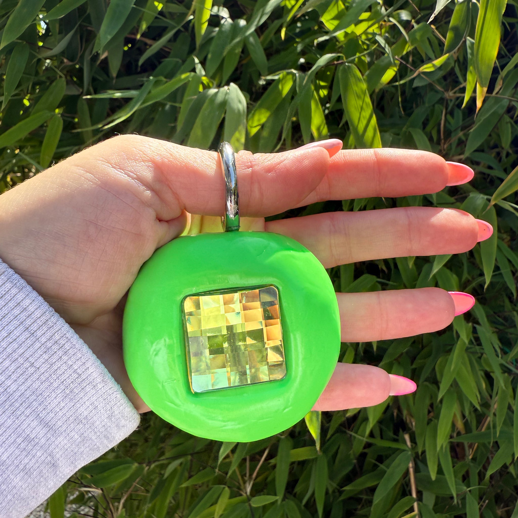 GB BAGCHARM XL (neon green & green on silver)