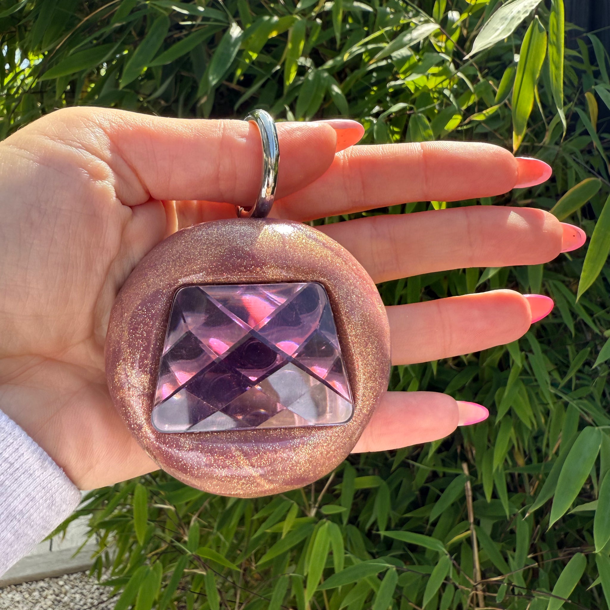GB BAGCHARM XL (glitter brown/purple & purple on silver).