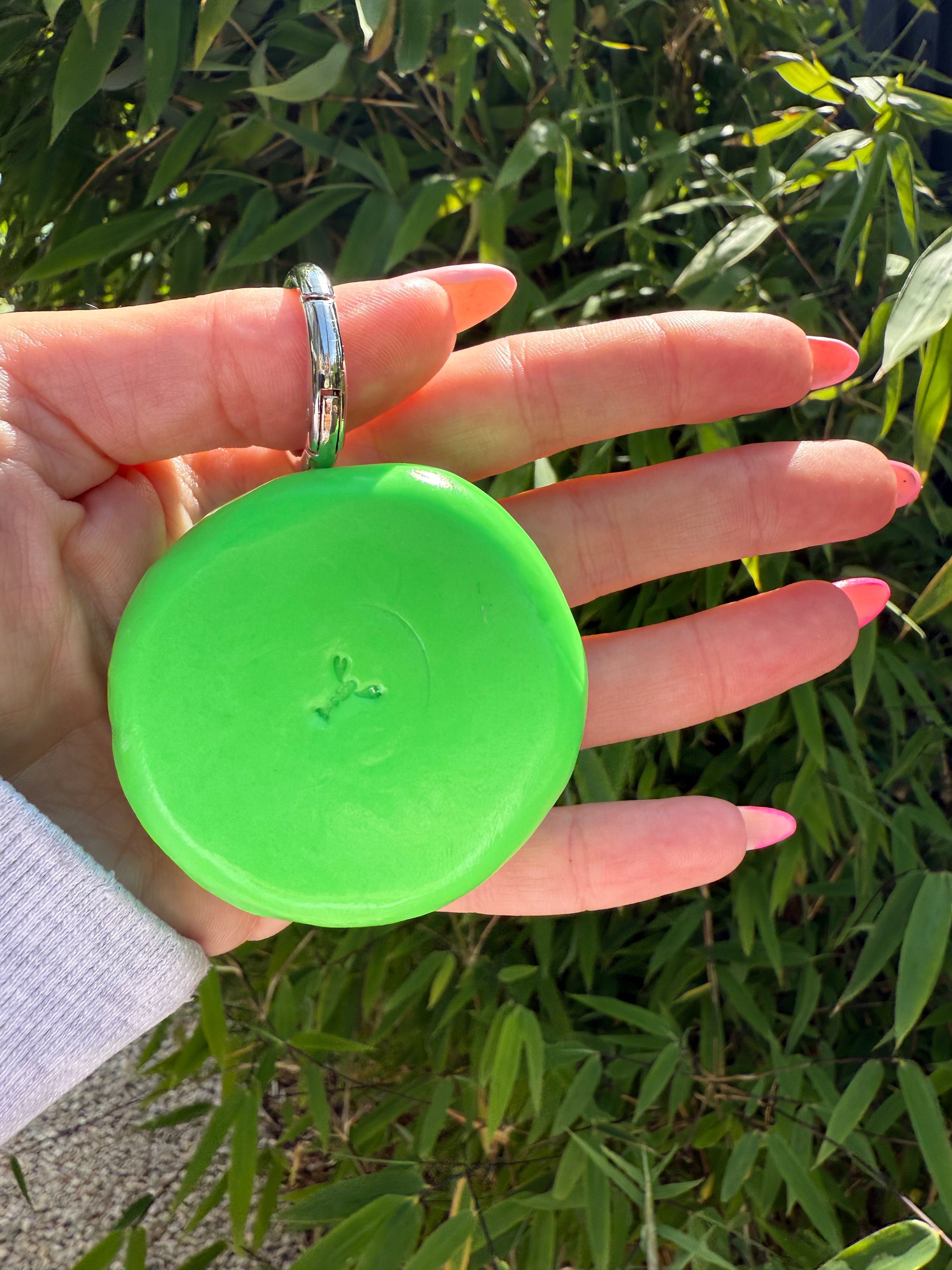 GB BAGCHARM XL (neon green & green on silver)