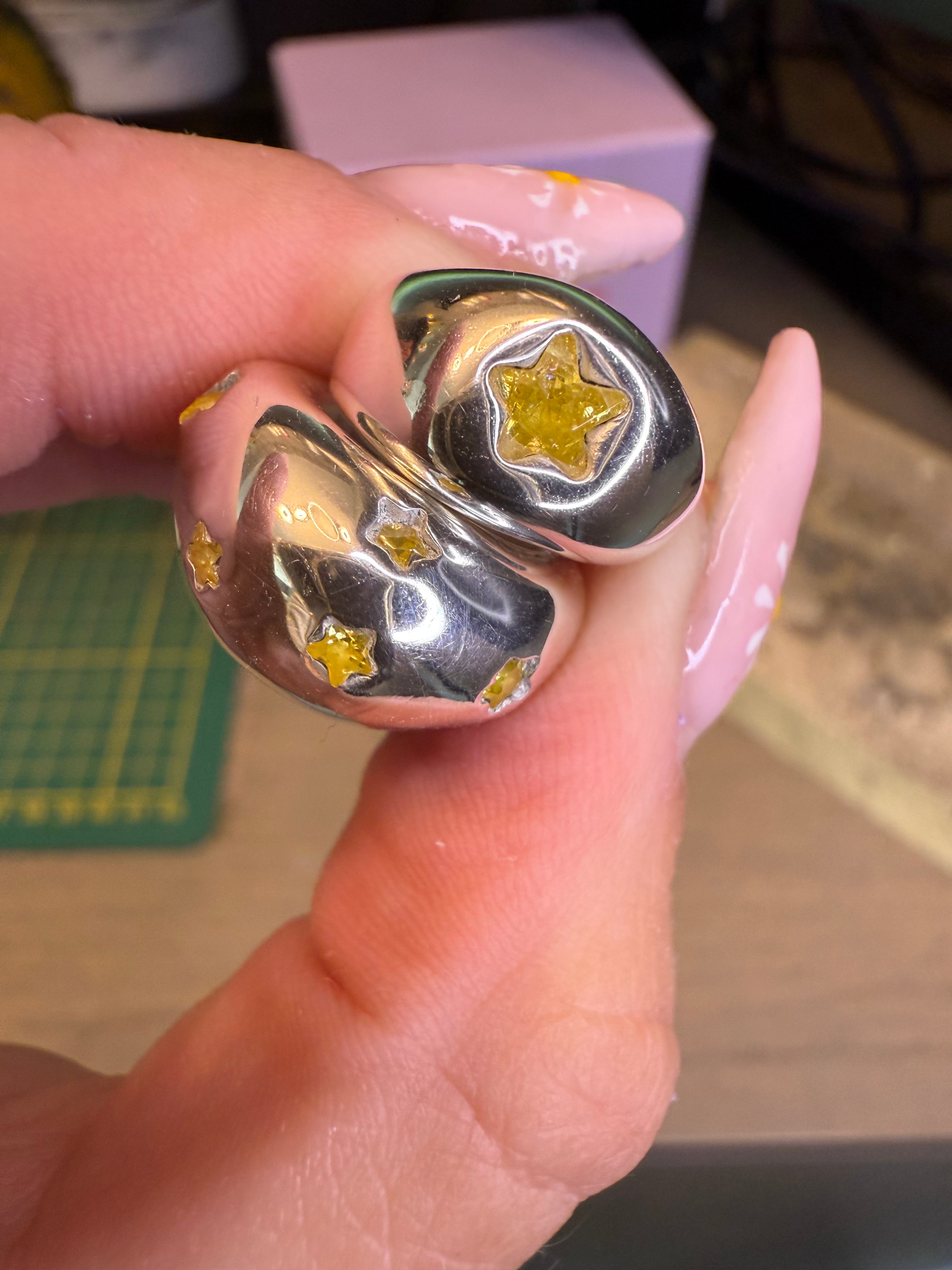 CHUNKY EARCUFF BIG STAR