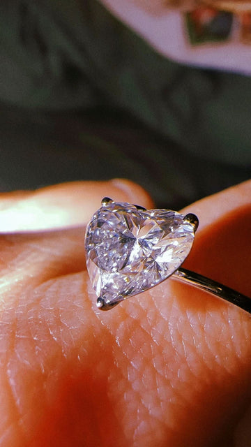 Heart shaped diamond ring - TheLilaLobster