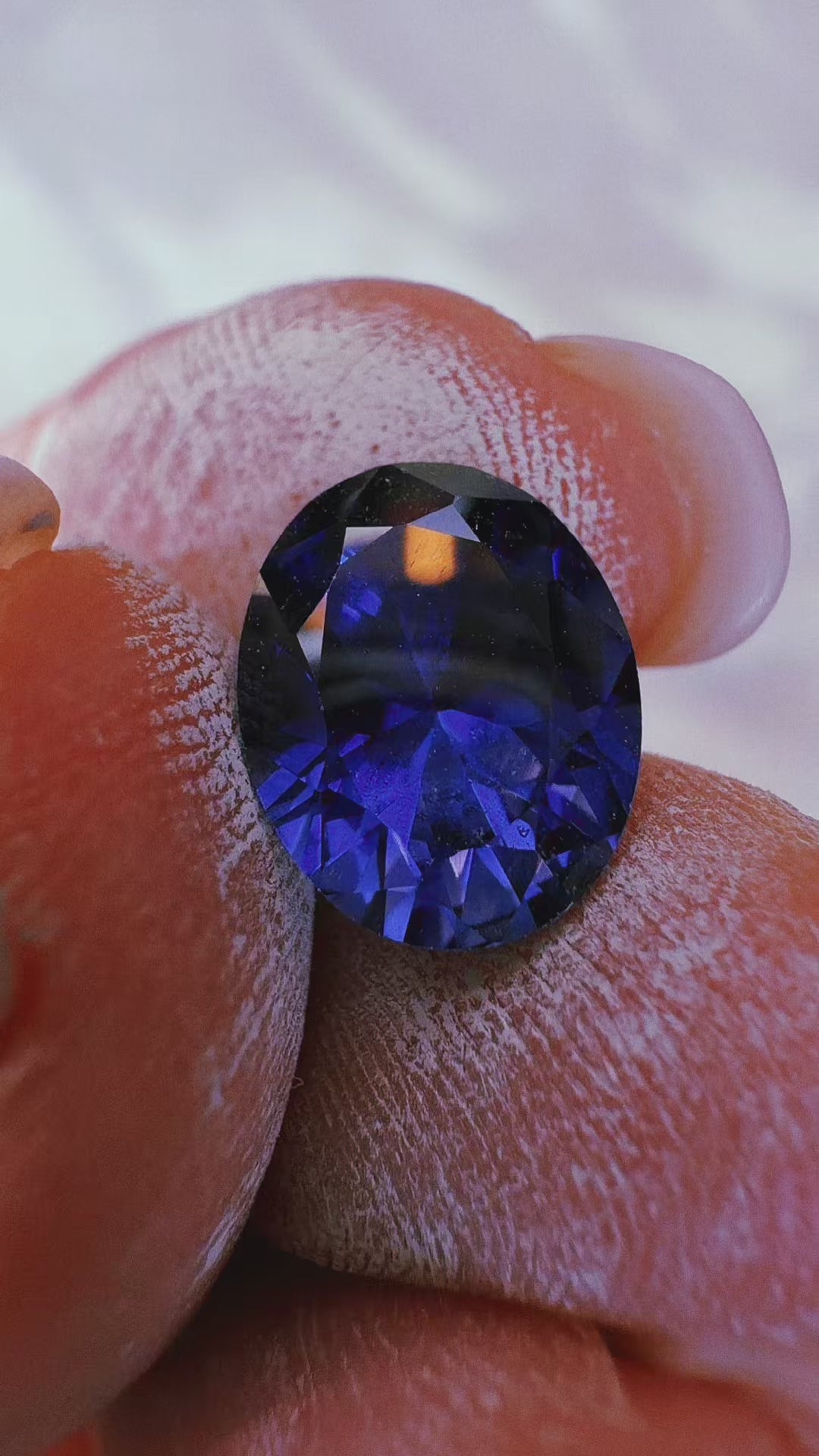 LABGROWN SAPPHIRE 9x10mm
