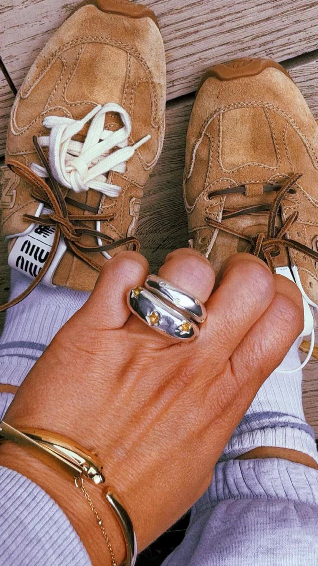 CHUNKY RING LITTLE STUDS